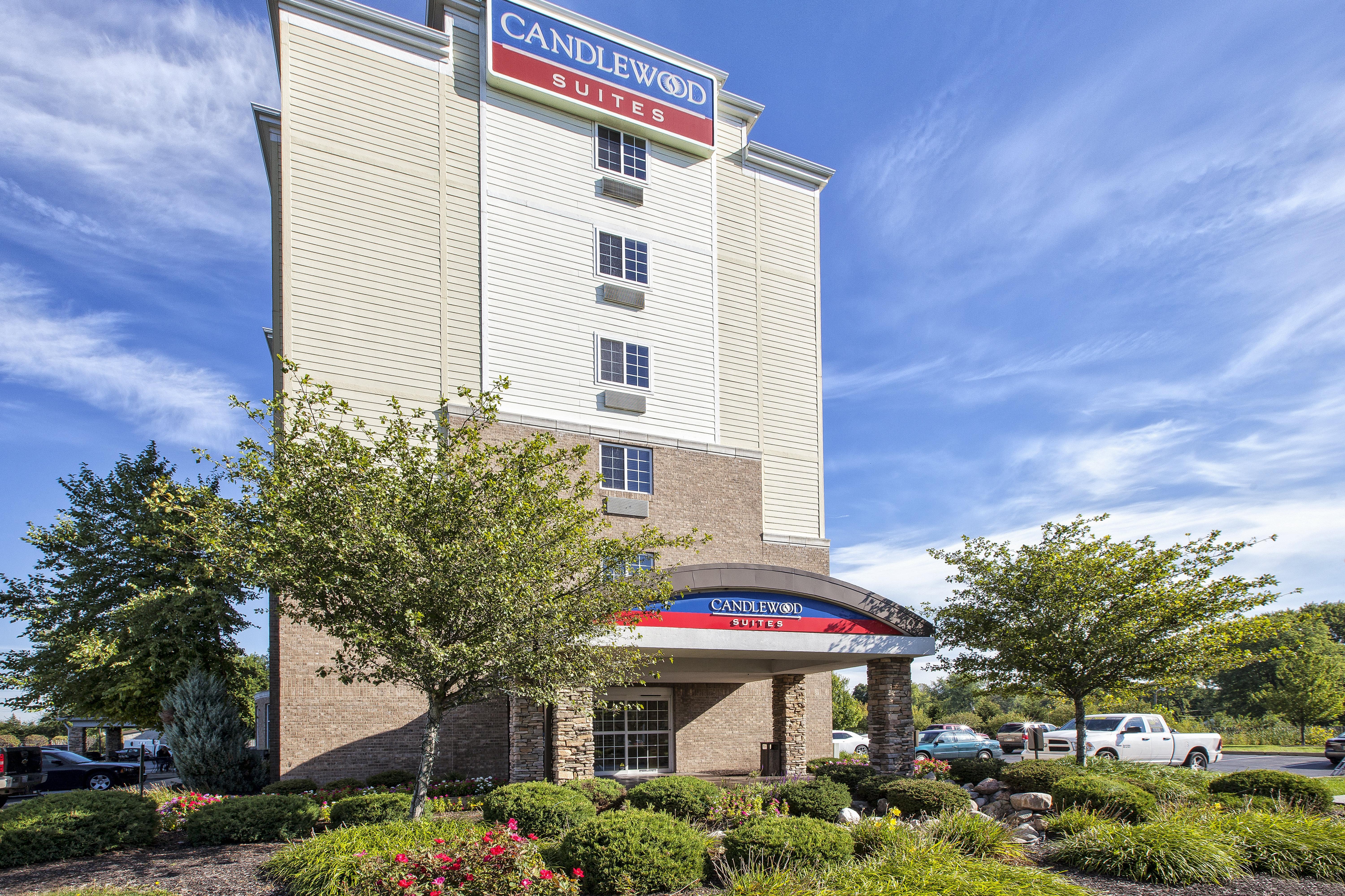 Candlewood Suites Indianapolis Airport, An Ihg Hotel Exterior foto